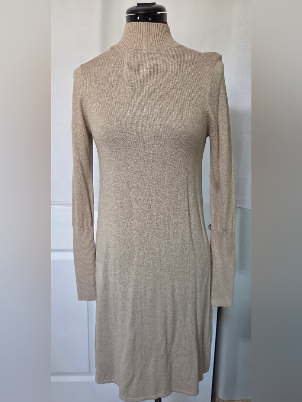 Beige Knit Long Sleeve Mock Neck Dress Size 2 90s Minimalism Quiet Luxury Fall